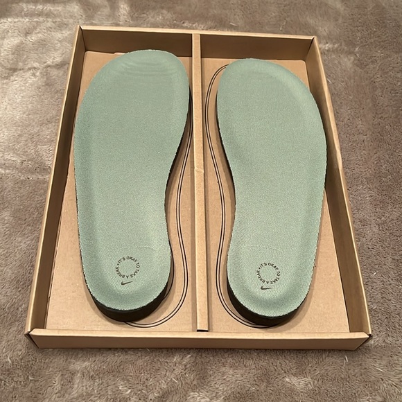 New mens size 10.5 Nike Offline 2.0 sandals - Picture 4 of 8